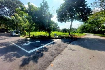 Seksyen 8, Kota Damansara