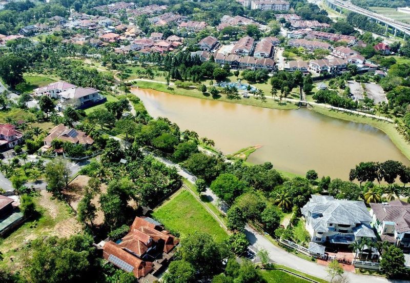 Seksyen 8, Kota Damansara