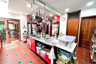 Seksyen 12, Shah Alam