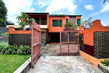 Seksyen 12, Shah Alam