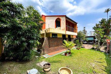 Seksyen 12, Shah Alam