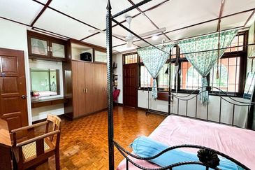 Seksyen 12, Shah Alam