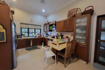 Seksyen 11, Shah Alam