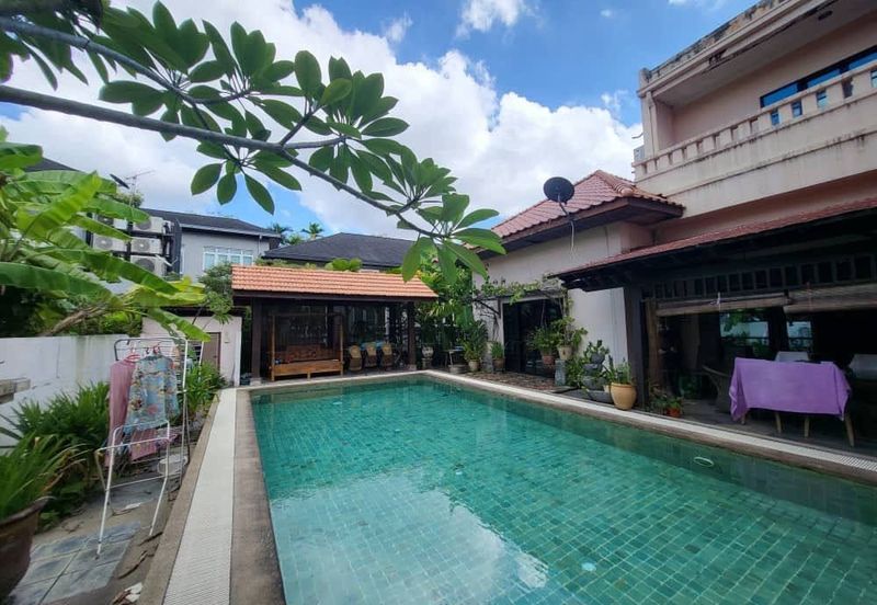 Seksyen 11, Shah Alam