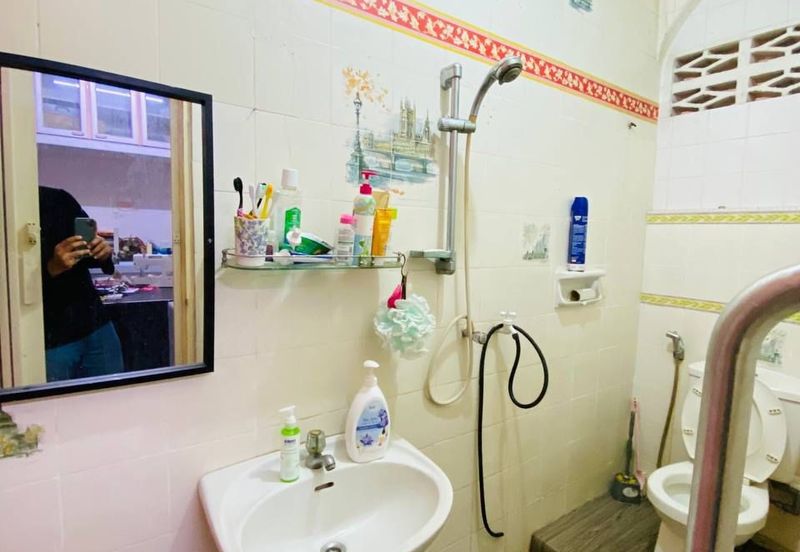 Seksyen 6, Shah Alam