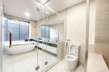 Tiana Elmina Gardens