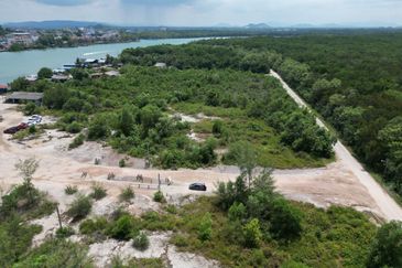 6 Acre Industrial Land Kuala Kemaman, Terengganu