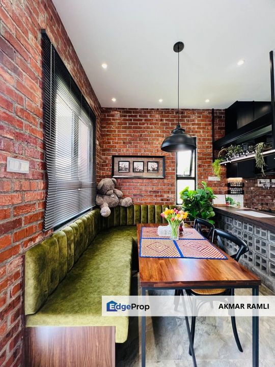 FREEHOLD PARTLY FURNISHED 2 Storey Bungalow House, Banyan Close, Bangi , Selangor, Bangi