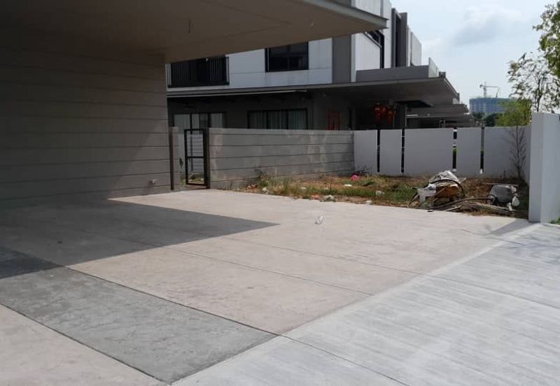 Dalia Residences @ Tropicana Aman