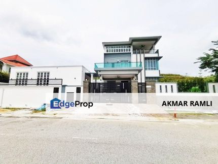 MODERN DESIGN 3 Storey Bungalow with PRIVATE LIFT, Putra Hill, Bandar Seri Putra, Bangi , Selangor, Bukit Rahman Putra