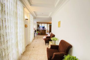 Perdana Lakeview East