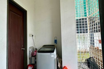 Kristal Court, Seksyen 7
