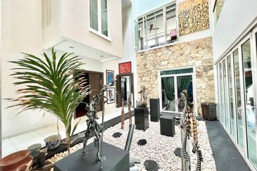 KGSAAS Golf Club, Seksyen 13