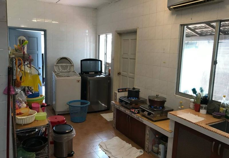 KGSAAS Golf Club, Seksyen 13