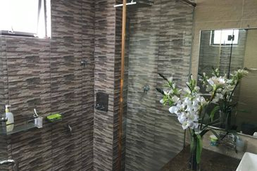 KGSAAS Golf Club, Seksyen 13