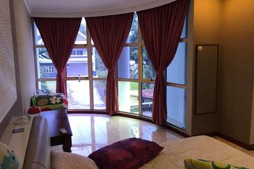 KGSAAS Golf Club, Seksyen 13