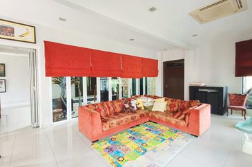 KGSAAS Golf Club, Seksyen 13