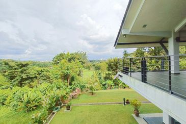 KGSAAS Golf Club, Seksyen 13