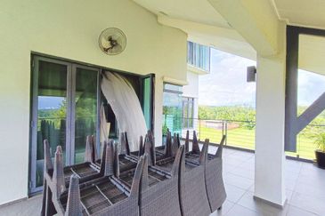 KGSAAS Golf Club, Seksyen 13