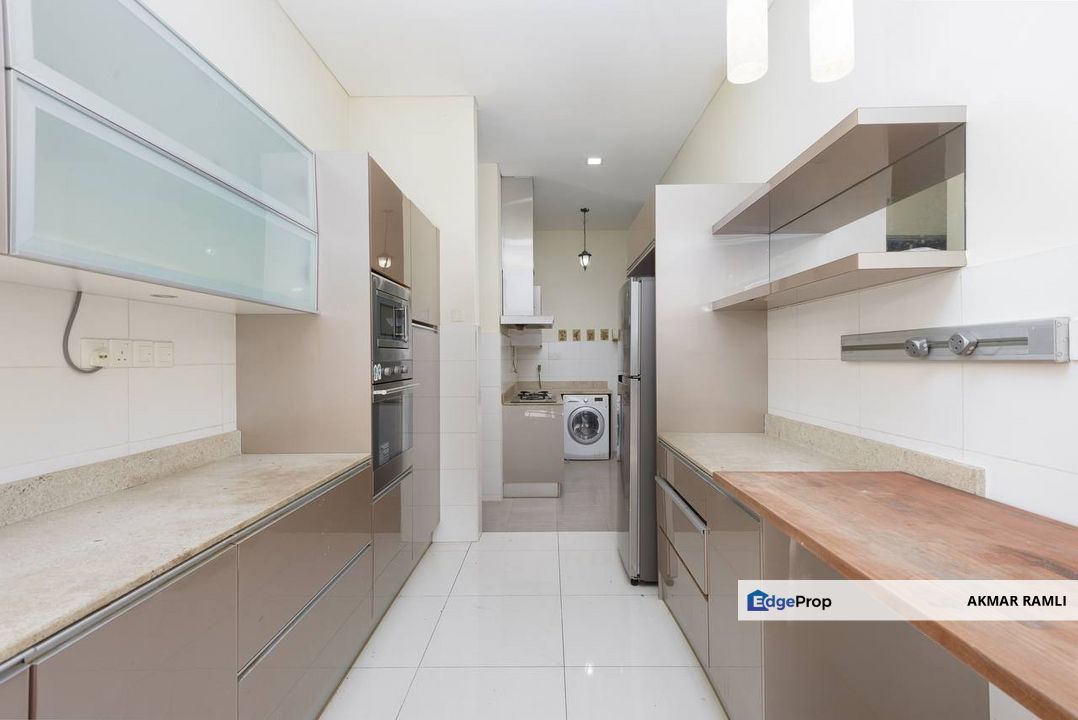 RENOVATED + EXTENDED 2.5 Storey Semi-D House, Mezzo Bukit Jelutong, Selangor , Selangor, Bukit Jelutong