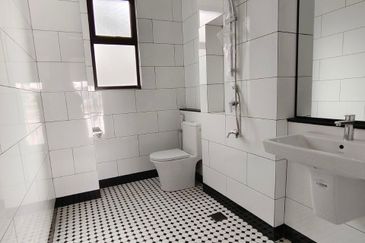 Hevea Elmina Gardens