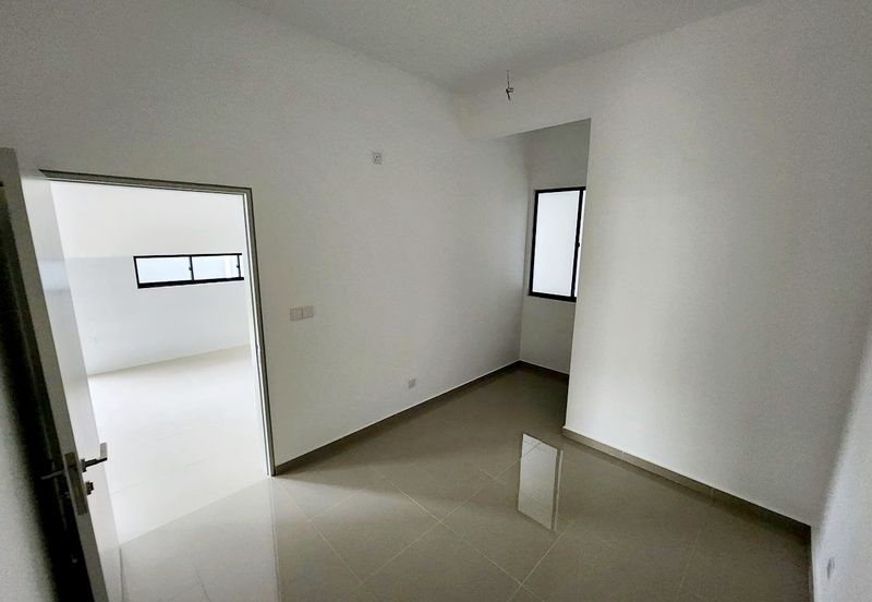 Casablanca 1 Facing North Left Land Alam Impian