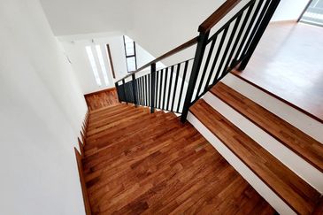 Casablanca 1 Facing North Left Land Alam Impian