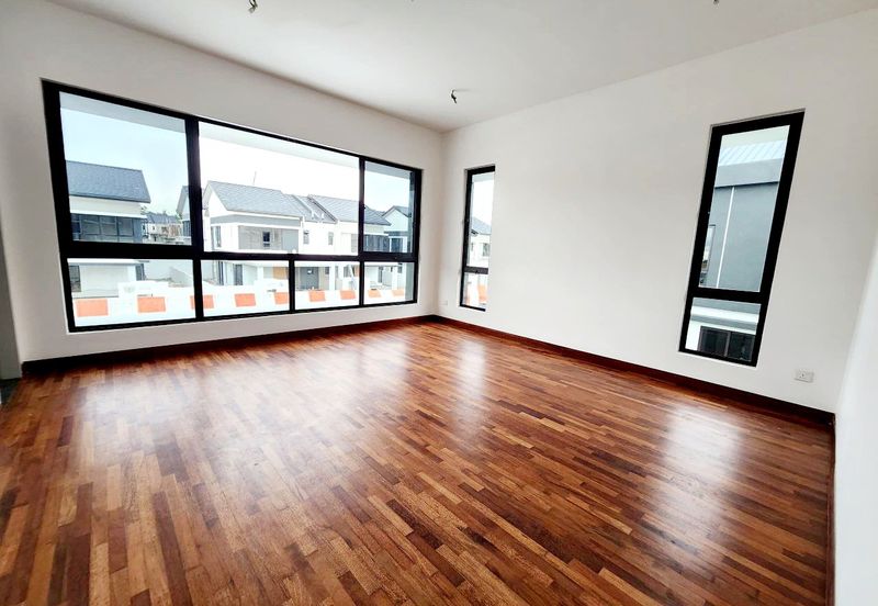 Casablanca 1 Facing North Left Land Alam Impian