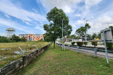 Jalan Bukit Kemuning