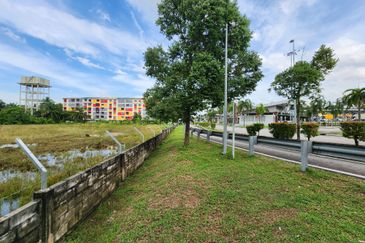 Jalan Bukit Kemuning