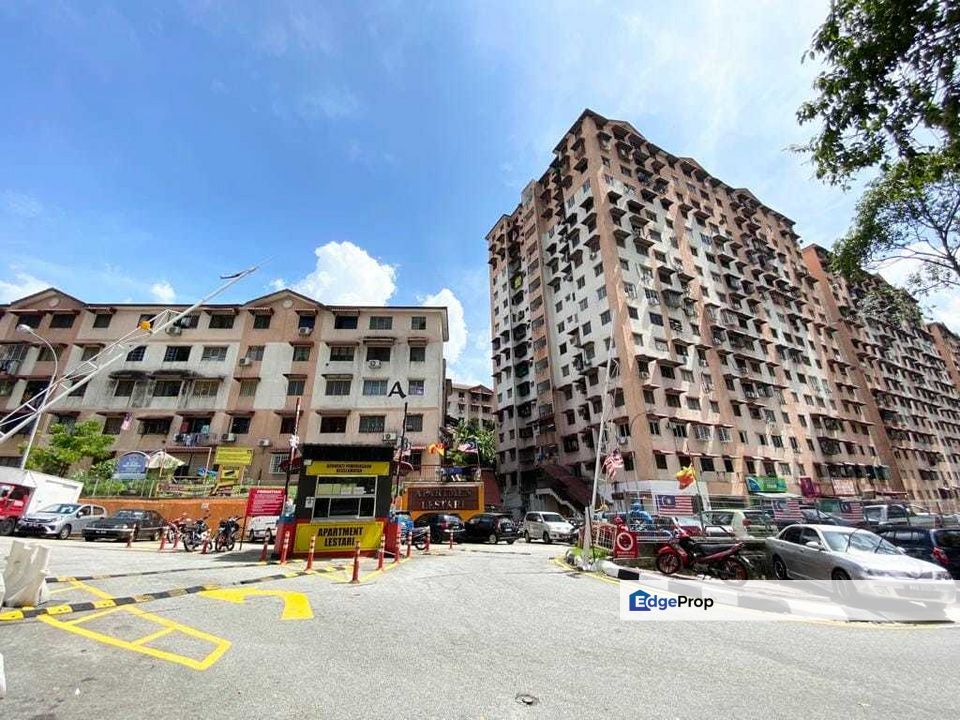 APARTMENT LESTARI DAMANSARA DAMAI SUNGAI BULOH, Selangor, Damansara Damai