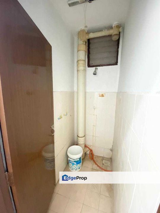 APARTMENT LESTARI DAMANSARA DAMAI SUNGAI BULOH, Selangor, Damansara Damai