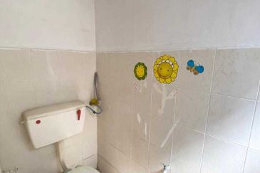 APARTMENT LESTARI DAMANSARA DAMAI SUNGAI BULOH