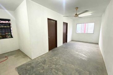 APARTMENT LESTARI DAMANSARA DAMAI SUNGAI BULOH