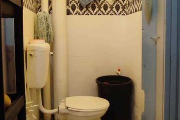 LAKEVIEW APARTMENT TAMAN JASA PERWIRA BATU CAVES,