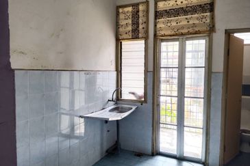 bandar utama batang kali