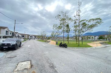 azhara antara gapi Serendah