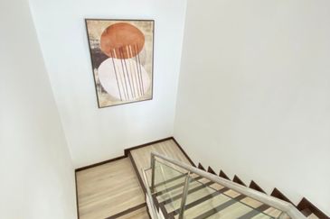 azhara antara gapi Serendah