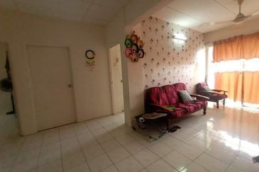 apartment mawar bukit beruntung