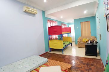 Taman Tamu Hillpark (Seksyen 4)