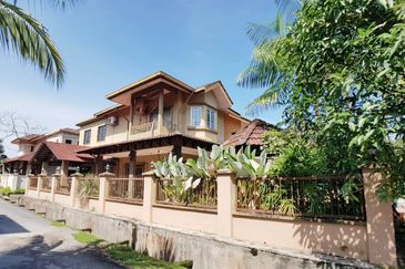 Taman Tamu Hillpark (Seksyen 4)