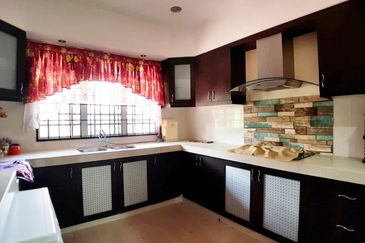 Taman Tamu Hillpark (Seksyen 4)