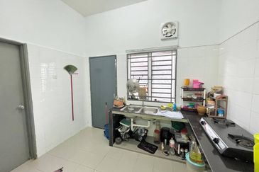 Taman Tamu Hillpark (Seksyen 4)