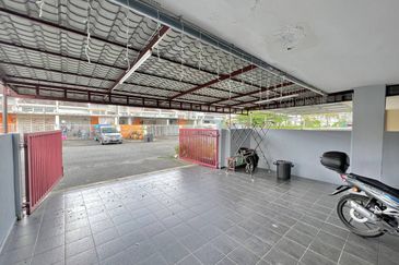 Taman Tamu Hillpark (Seksyen 4)