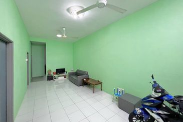 Taman Tamu Hillpark (Seksyen 4)