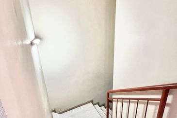 Taman Tamu Hillpark (Seksyen 4)