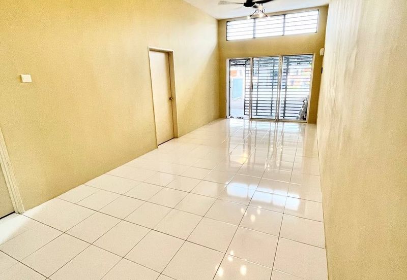 Taman Tamu Hillpark (Seksyen 4)