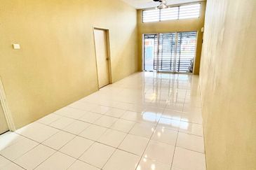 Taman Tamu Hillpark (Seksyen 4)