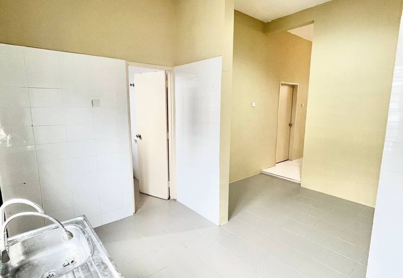 Taman Tamu Hillpark (Seksyen 4)