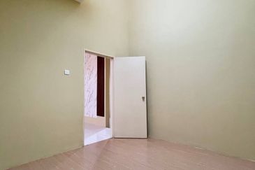 Taman Tamu Hillpark (Seksyen 4)